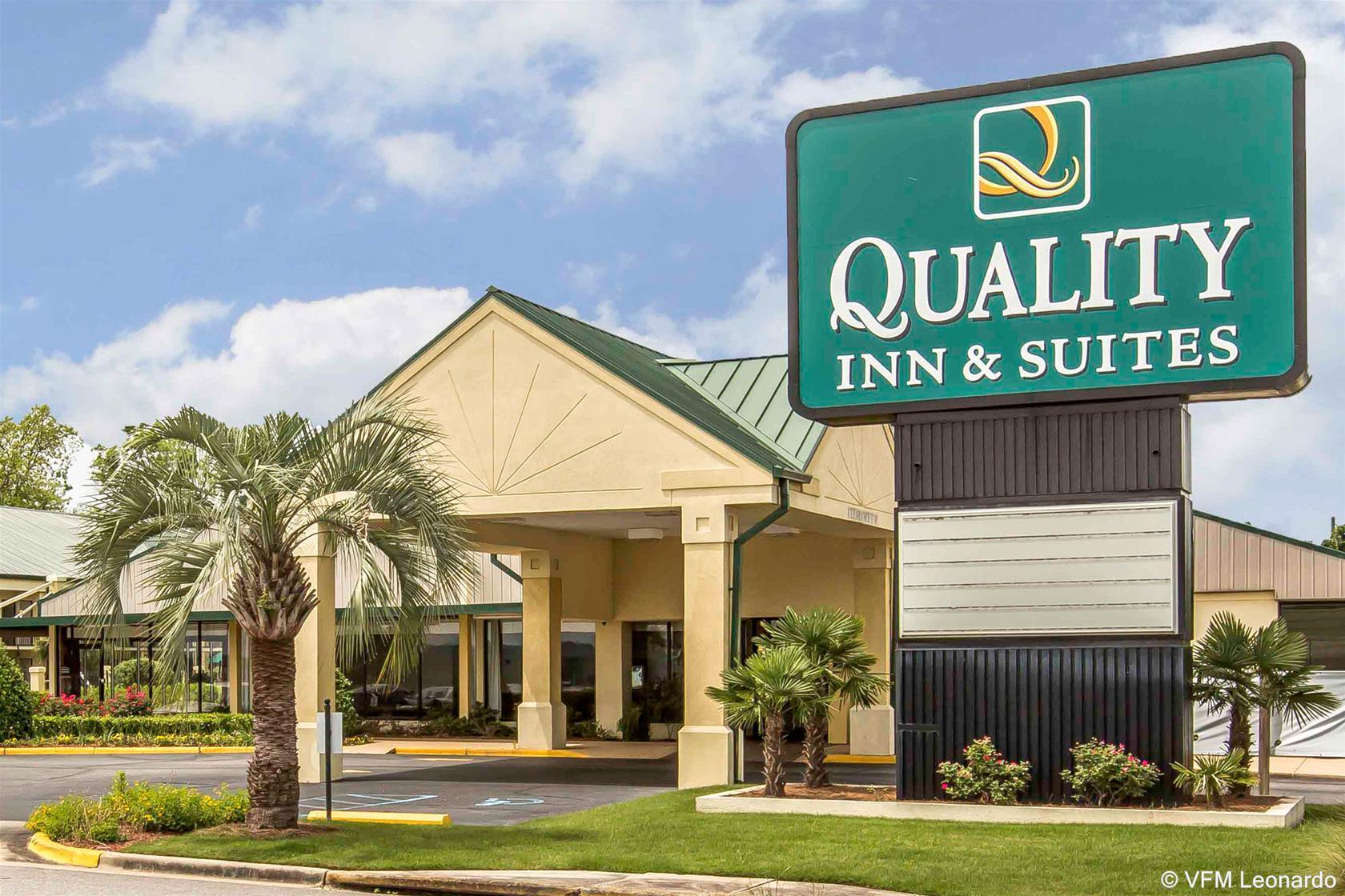 Quality Inn & Suites Near Lake Eufaula Exterior foto